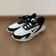 NIKE ナイキ　スニーカー　エアマックスボルト　25.5のサムネイル