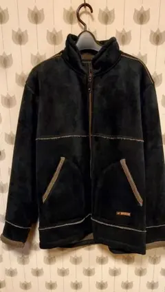 ゴールデンベア アウター