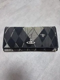 Vivienne Westwood London 長財布のサムネイル