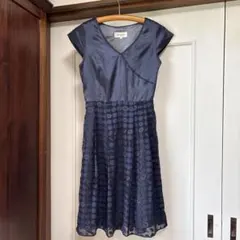 ノースリーブワンピース 無地 Aラインスカート きれいめ ドレス 結婚式