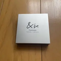 &be Founcealer ベージュ＆オレンジのサムネイル