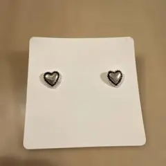 シルバーハート型♡ピアス