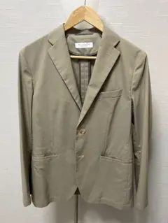 ベージュ テーラードジャケット