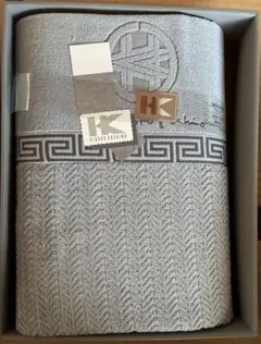 コシノヒロコ　ヘリンボーンパターン タオルケット