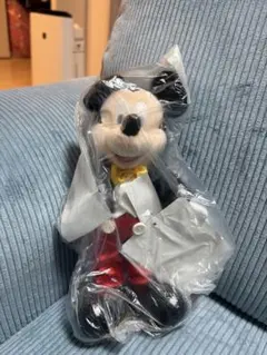 ミッキーマウス　ぬいぐるみ