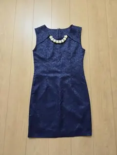 ロイヤルパーティ ノースリーブワンピース ビジュー ドレス タイトスカート