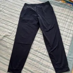 ユニクロ　紺のジョガーパンツ・スウェットパンツ