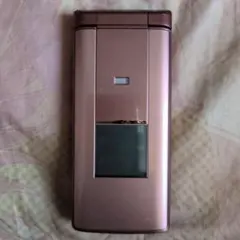 KYOCERA KYF32 本体