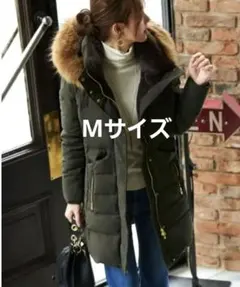 専用Deuxieme Classe チャイニーズラクーンファー付きダウンコート 美品 Deuxieme Classe チャイニーズラクーンファー付きダウンコート
