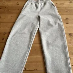 ワイドスウェットパンツ