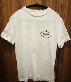 PRADA ロゴTシャツ　XS ホワイトのサムネイル