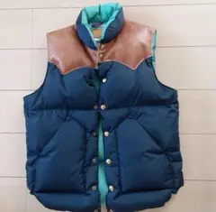 ロッキーマウンテンフェザーベッド ダウンベスト　サイズ38 ロッキーマウンテンフェザーヘッド ダウンベスト サイズ38 Rocky