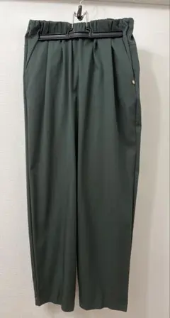 Auiefアウィーエフ　テーパードパンツ　ダークグリーン　36