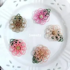 8091　立体的な水引の花　水引パーツ　ラッピング飾り　花モチーフ