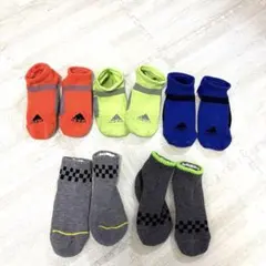 adidas キッズ靴下 3足　他2足　5点セット