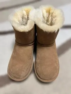 UGG ブラウン スエードブーツ リボン付き