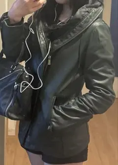 2026年最新】KATHARINE E HAMNETT レザージャケット・ライダースの人気