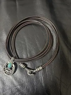 Naja ターコイズ シルバー ネックレス N.S.F刻印 レザー チョーカー Naja ターコイズ シルバー ネックレス N.S.F刻印 レザー チョーカー