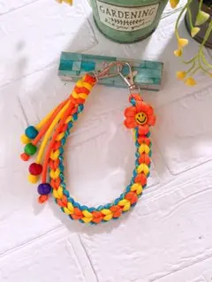 パラコードハンドストラップ