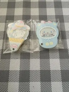 サンリオ　シナモロール　カスタムアクリルチャーム