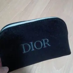 Dior ブラック ベロア ポーチ 箱付き