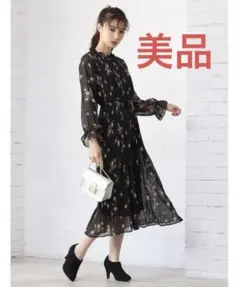 【美品】fifth 花柄プリーツシフォンワンピース