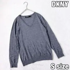 【DKNY】美品　ダナキャランニューヨーク　レディース　Vネックセーター　羊毛