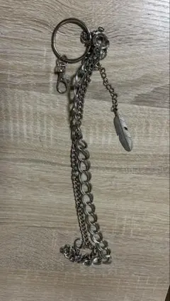 羽付き ウォレットチェーン Y2K ラウンジ