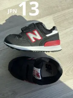 ニューバランス　キッズスニーカー