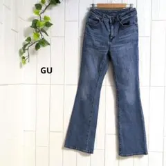 未使用級 GU ミドルライズ フレアジーンズ デニム S