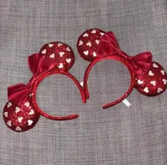 ディズニーリゾート　ミニー　カチューシャ　スパンコール　リボン　ハート　刺繍　赤