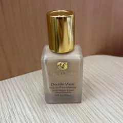 ▲エスティローダ　ESTEE　LAUDER　ファンデーション　62のサムネイル