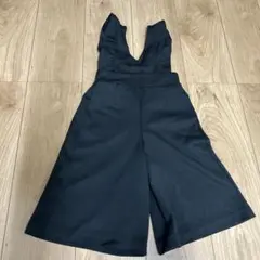 黒い肩フリルオーバーオール 100cm