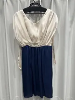 ビジュー付パーティドレス