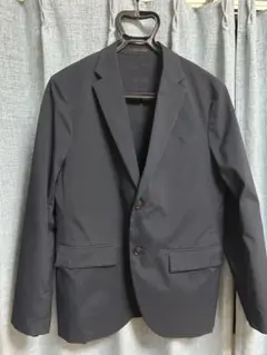 ユニクロ　ネイビー ビジネスジャケット　スリムフィット
