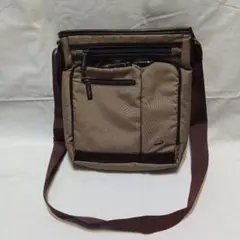 クロコダイル　メンズショルダーバッグ