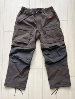 Item thumbnail for item 907b10c1-852f-4a1a-849b-bc26737461cd