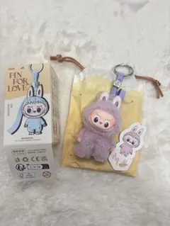 イニシャル ラブブ☆M☆新品未使用☆PIN FOR LOVE LABUBU
