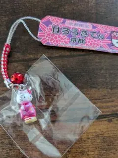 ハローキティ 桜のストラップ　金沢限定　はろうきてぃ 金沢限定 はろうきてぃ ストラップ - メルカリ