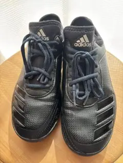少年野球adidas スパイクシューズ ２３センチ