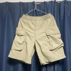 ベージュ カーゴショートパンツ