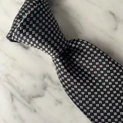 【新品】黒×白パターン柄