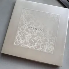 VERSACE 4枚　MCM 2枚　ハンカチ セット 箱入り