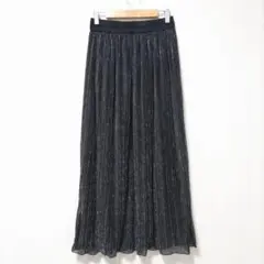 ブージュルード【Mサイズ】ラメチュールプリーツスカート 黒ブラック ゴム 美品のサムネイル