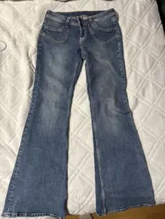 H&M ブーツカットデニム デニムブルー