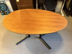 actus ダイニングテーブル