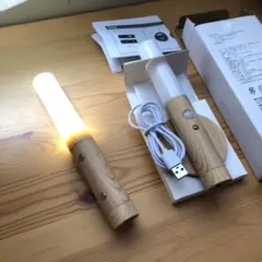 光ります。