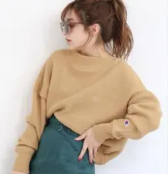 セール中⚡️Champion クルーネックワッフルニット