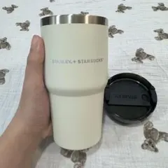 スターバックス スタンレー タンブラー アイボリー591mlストロー付き
