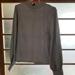 チェック柄ハイネック長袖シャツ